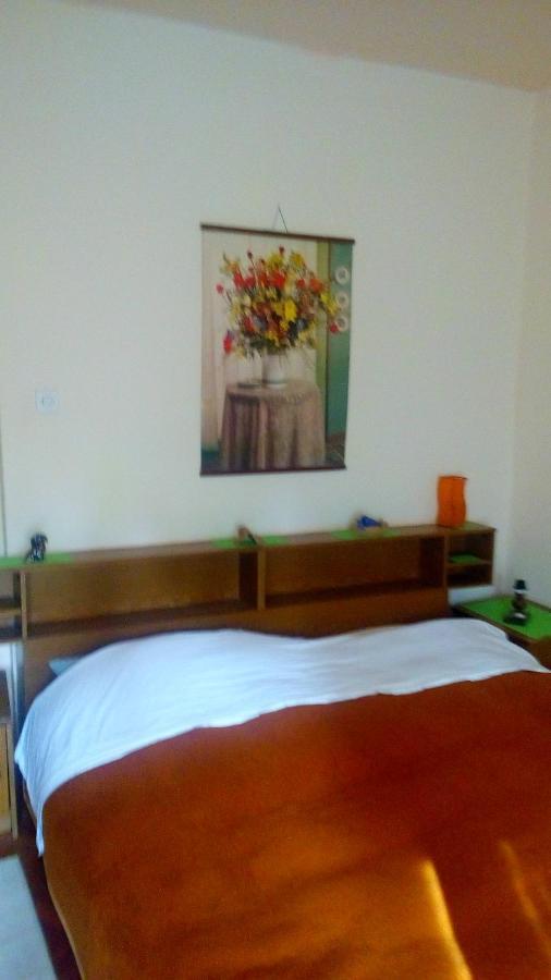 Villa Pero Apartman à Sukošan Extérieur photo